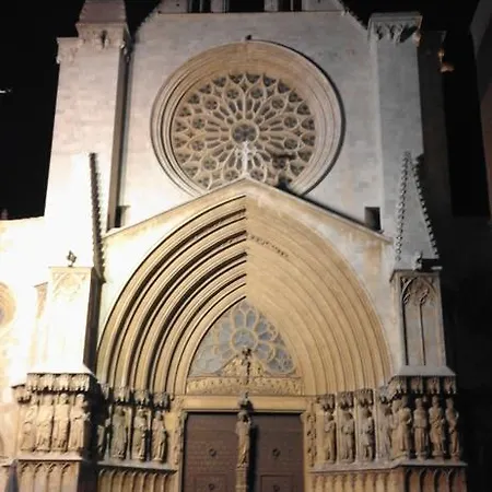 Acogedor Apartamento En El Corazon Medieval De Apartment Tarragona